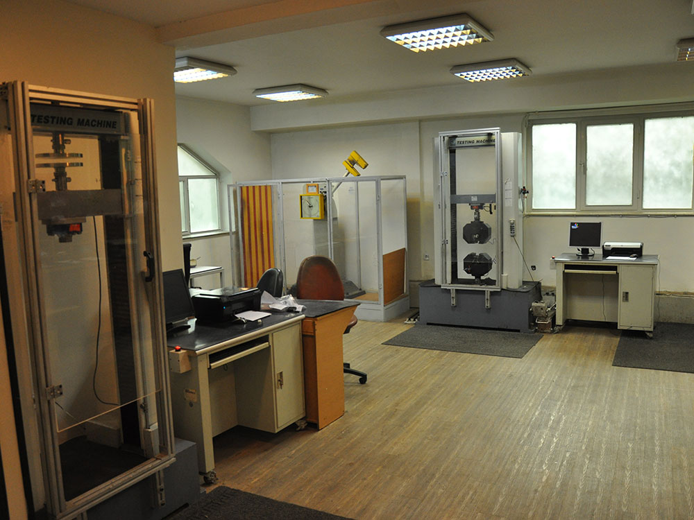 Mechanical Lab 3 - Material Analysis and Advanced Equipment